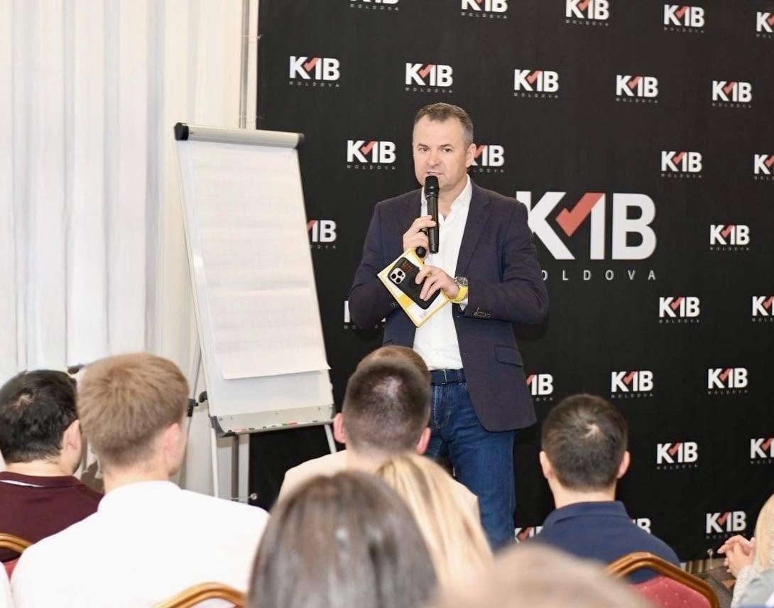 Invite Corneliu to your event